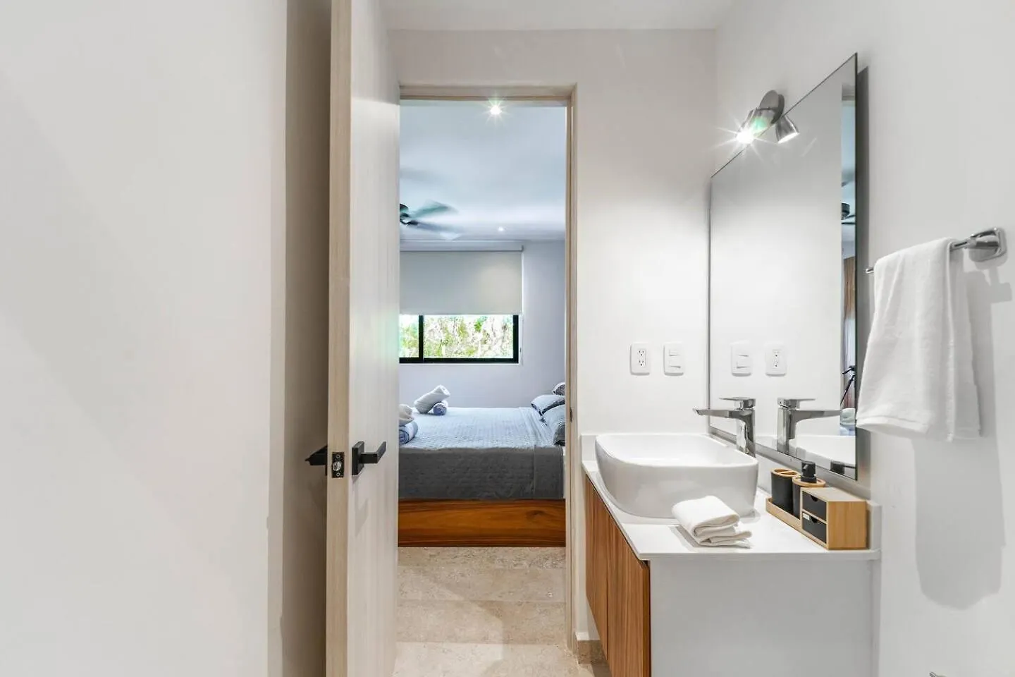 度假居 2 Bd Suite With Private Balcony, Rooftop Pool, Gym 图卢姆